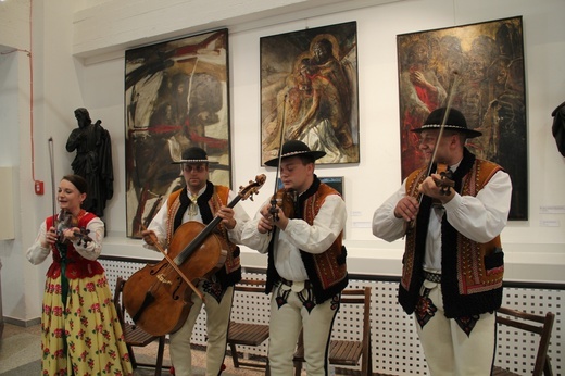 Muzeum Archidiecezjalne w Katowicach - otwarcie wystawy stałej