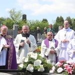 Ostatnie pożegnanie ks. Wojciecha Tyczyńskiego w Skoczowie