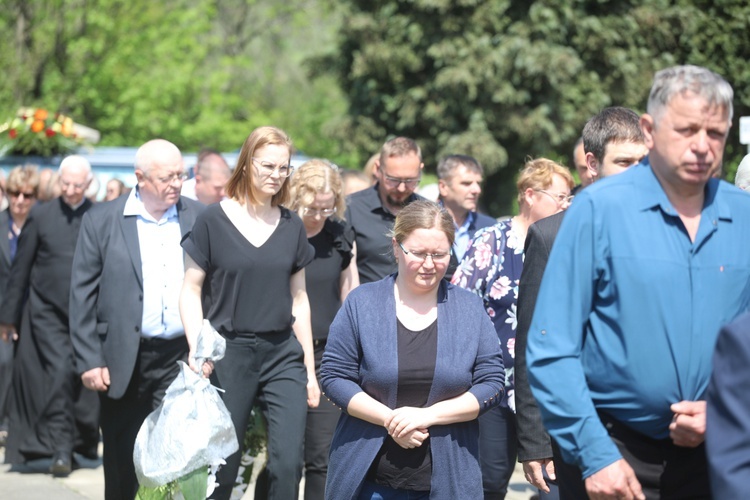 Ostatnie pożegnanie ks. Wojciecha Tyczyńskiego w Skoczowie