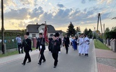 Bp Janusz Mastalski u św. abp. Bilczewskiego w Wilamowicach