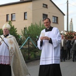 Bp Janusz Mastalski u św. abp. Bilczewskiego w Wilamowicach