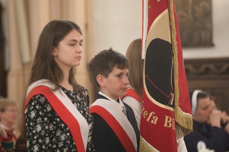 Bp Janusz Mastalski u św. abp. Bilczewskiego w Wilamowicach