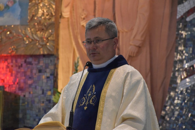 Abp Tadeusz Wojda wyświęcił salezjańskich kapłanów