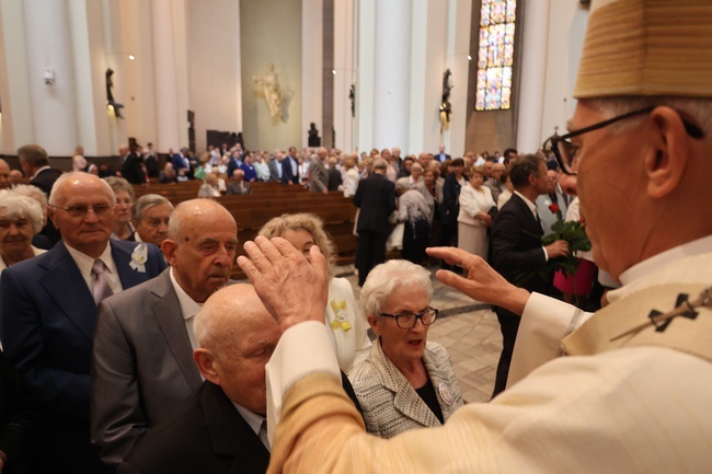 Jubileusze małżeńskie w katedrze cz. 2