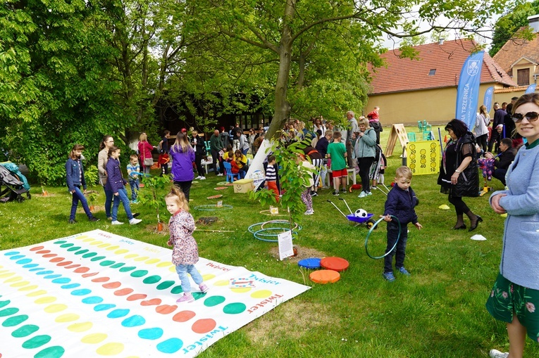 IX Majówka w Ogrodach Klasztornych w Trzebnicy