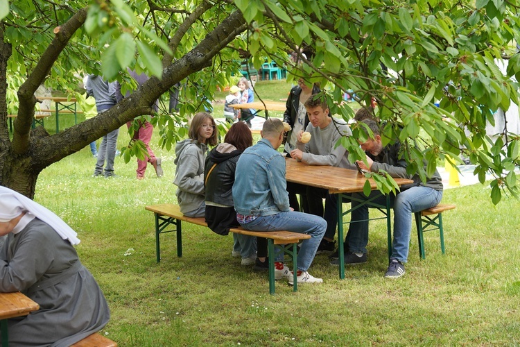 IX Majówka w Ogrodach Klasztornych w Trzebnicy