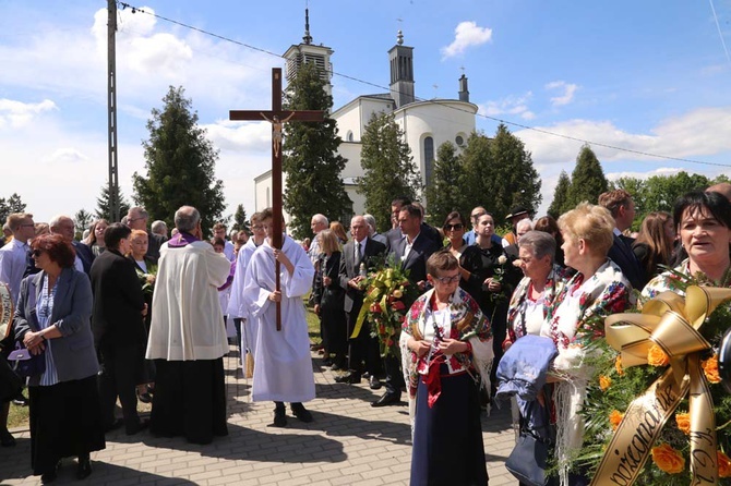 Pogrzeb Jerzego Treli w Leńczach