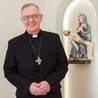 – Jubileusz to nie koniec, to nowy etap dojrzewania – przekonuje biskup.