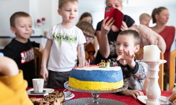 Badanie: 27 proc. Ukraińców deklaruje pozostanie w Polsce nawet w razie zakończenia wojny