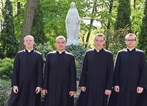 Od lewej: księża Paweł Nowatyński, Paweł Kruk, Krystian Stasiak i Marcin Kirkiewicz.