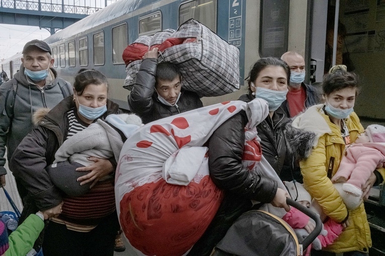 Około połowa mieszkańców opuściła obwód chersoński