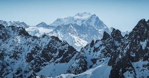 Szwajcaria: Runęła część lodowca z masywu Grand Combin, są ranni