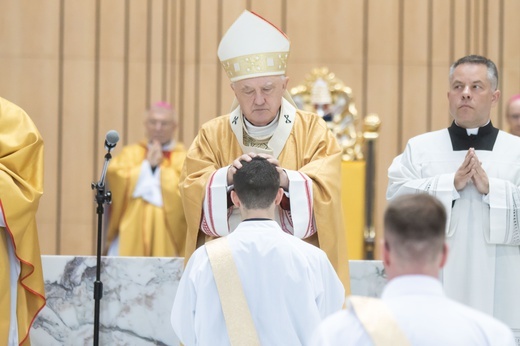 Nowi księża archidiecezji warszawskiej