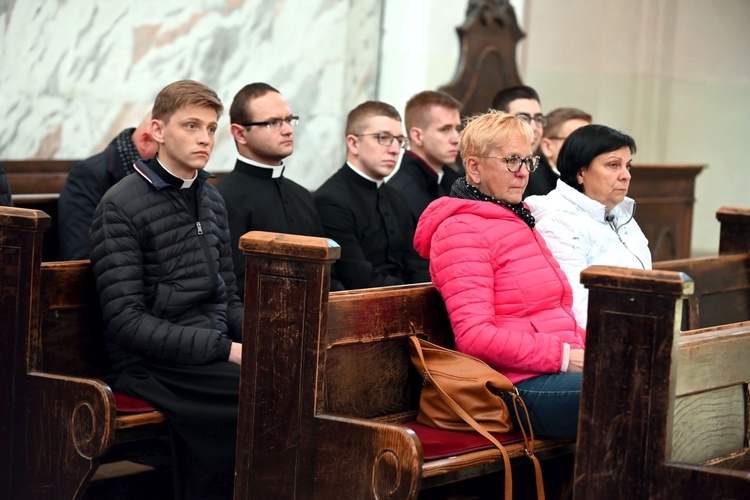 Dziękczynienie za beatyfikację kard. S. Wyszyńskiego