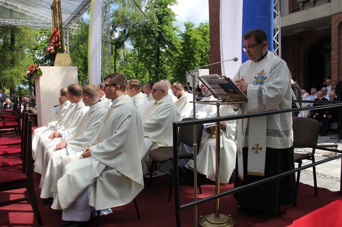 Pielgrzymka mężczyzn do Piekar - cz. 1