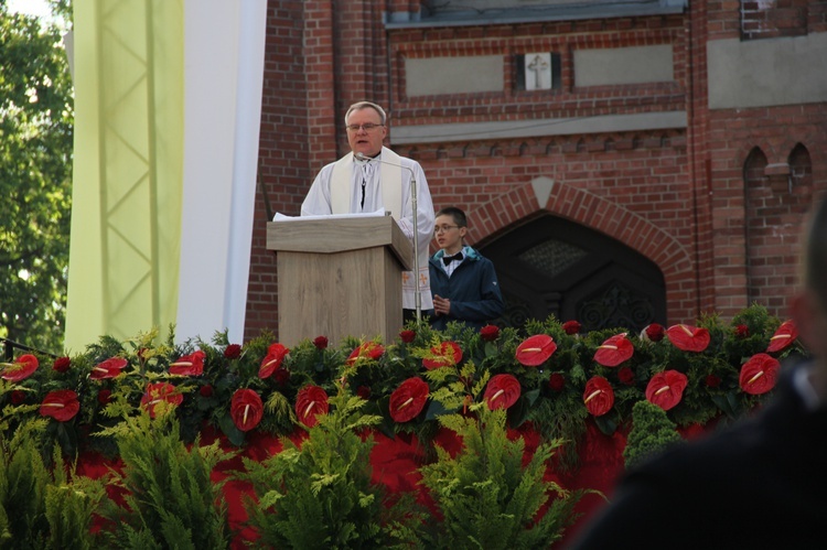 Pielgrzymka mężczyzn do Piekar - cz. 1