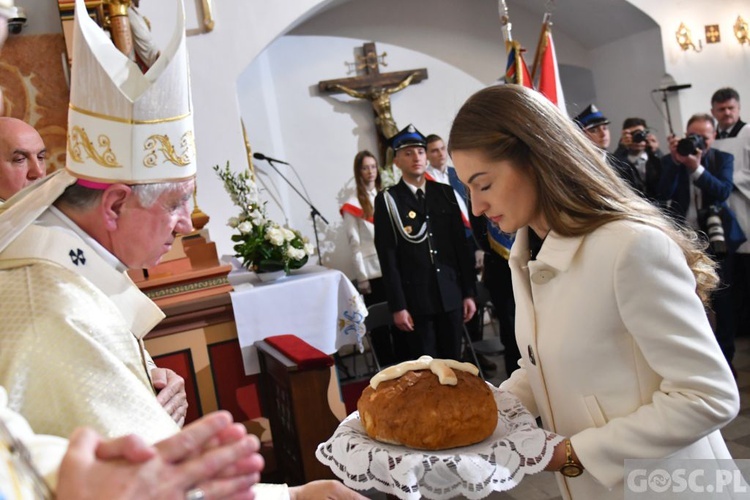 Rekoronacja w otyńskim sanktuarium Matki Bożej Królowej Pokoju