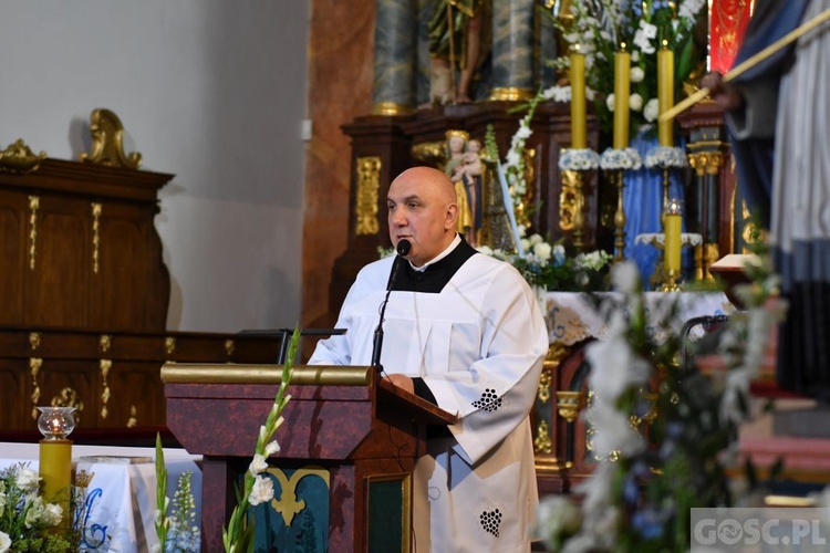 Rekoronacja w otyńskim sanktuarium Matki Bożej Królowej Pokoju