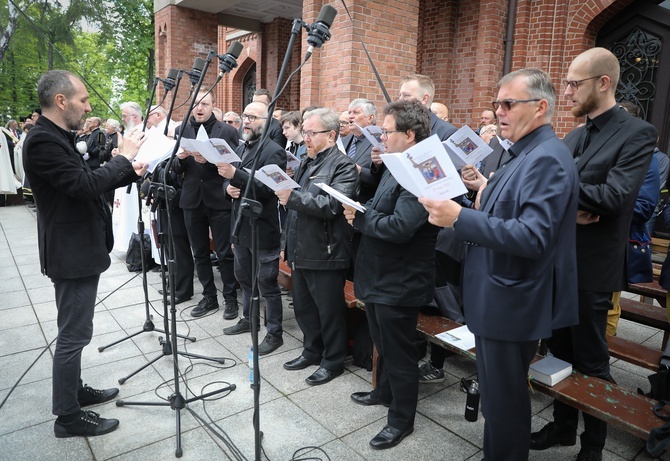 Pielgrzymka mężczyzn do Piekar cz. 2