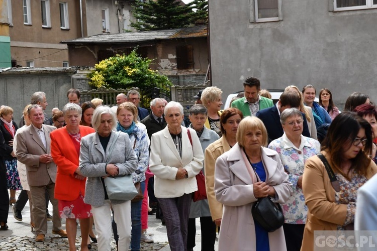 Rekoronacja w otyńskim sanktuarium Matki Bożej Królowej Pokoju