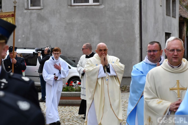 Rekoronacja w otyńskim sanktuarium Matki Bożej Królowej Pokoju