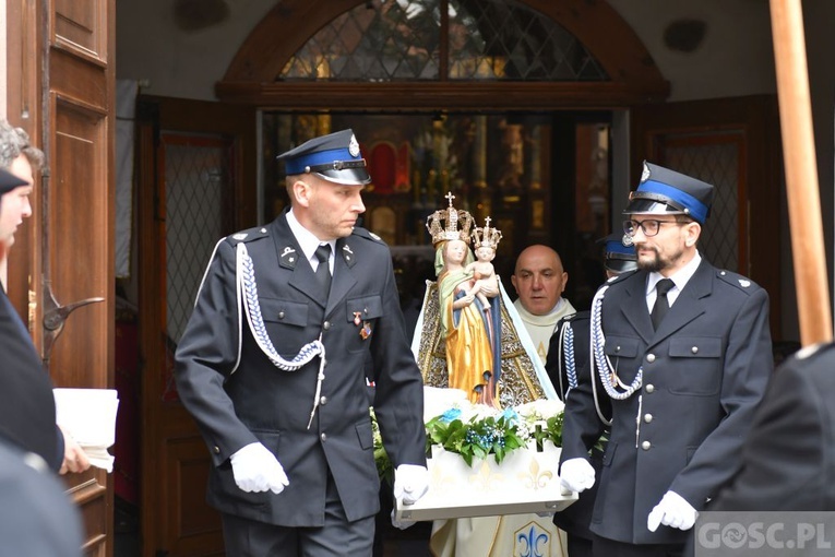 Rekoronacja w otyńskim sanktuarium Matki Bożej Królowej Pokoju