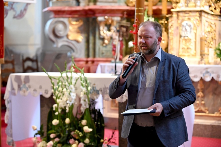 Świdnicki marsz dla życia i rodziny 2022
