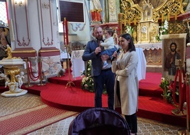 Aneta i Jędrzej Ramsowie w czasie konferencji w kościele św. Józefa.