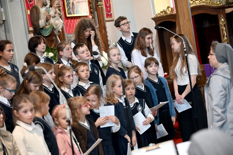 Pieszyce. Salezjanki świętowały jubileusze