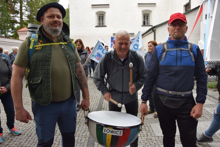 367 Łowicka Piesza Pielgrzymka na Jasną Górę - dzień 1