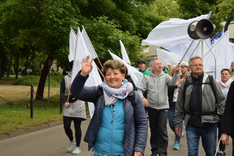 367 Łowicka Piesza Pielgrzymka na Jasną Górę - dzień 1