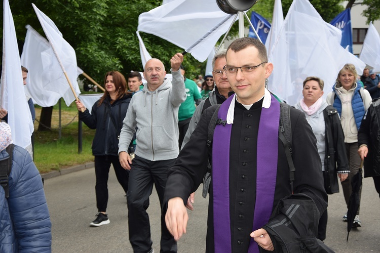 367 Łowicka Piesza Pielgrzymka na Jasną Górę - dzień 1