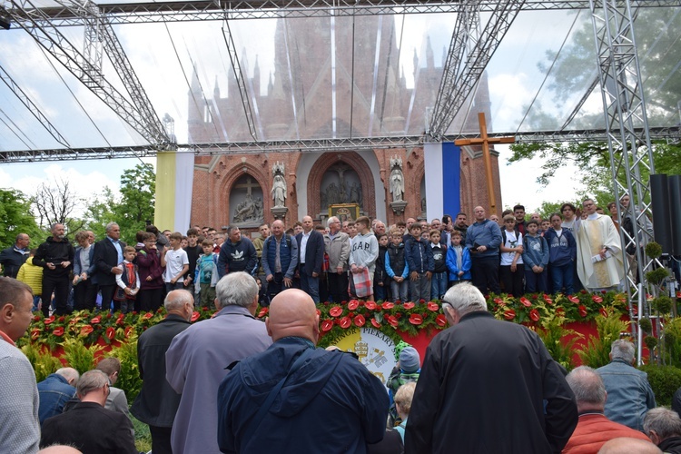 Dobra. Męska pielgrzymka do Piekar Śląskich