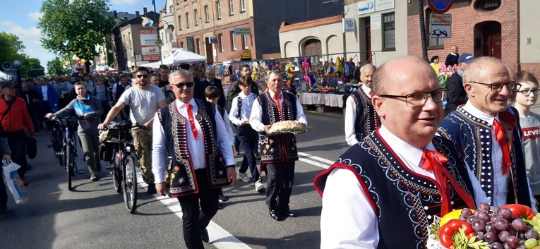 Dobra. Męska pielgrzymka do Piekar Śląskich