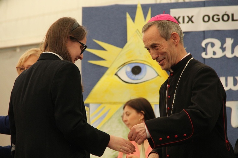 Zabawa. Wręczenie nagród w konkursie o bł. Karolinie