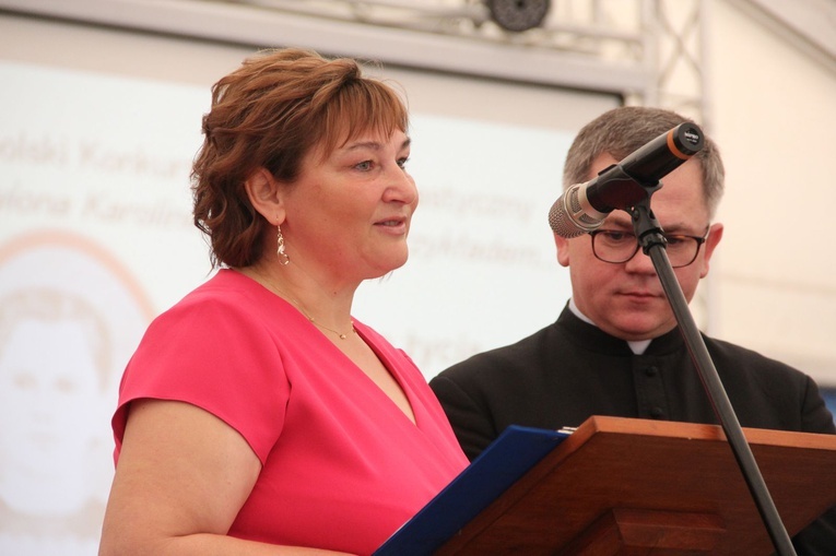 Zabawa. Wręczenie nagród w konkursie o bł. Karolinie