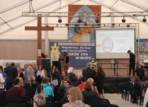 Zabawa. Wręczenie nagród w konkursie o bł. Karolinie