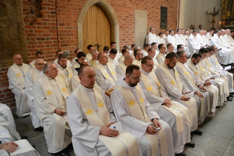 Święcenia kapłańskie w roku Złotego Jubileuszu Diecezji Opolskiej