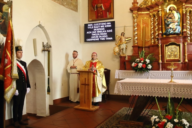 Parszowice. Etos z kapelanem Solidarności