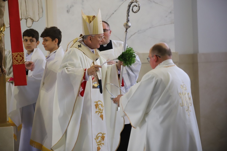 Konsekracja kościoła Matki Bożej Pocieszenia w Nowej Hucie