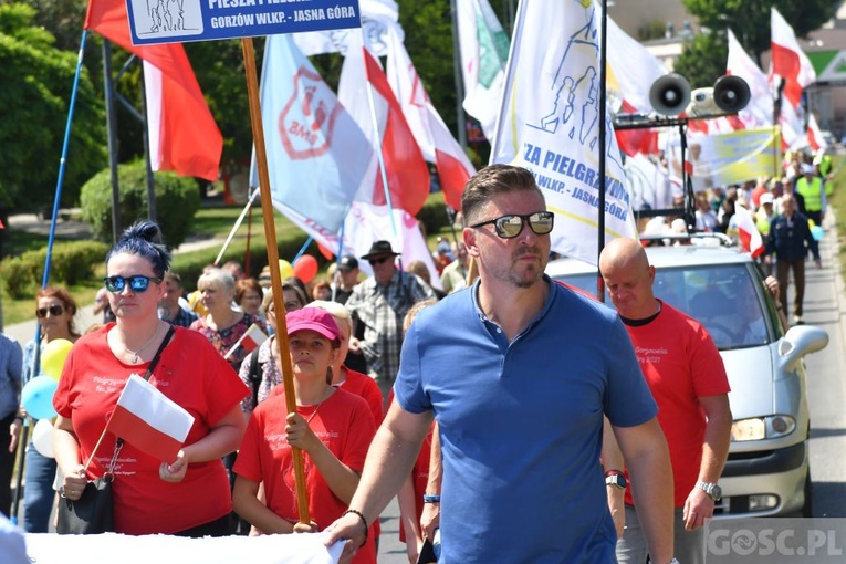 Gorzów Wlkp. III Marsz dla Życia i Rodziny w 25. rocznicę wizyty Jana Pawła II
