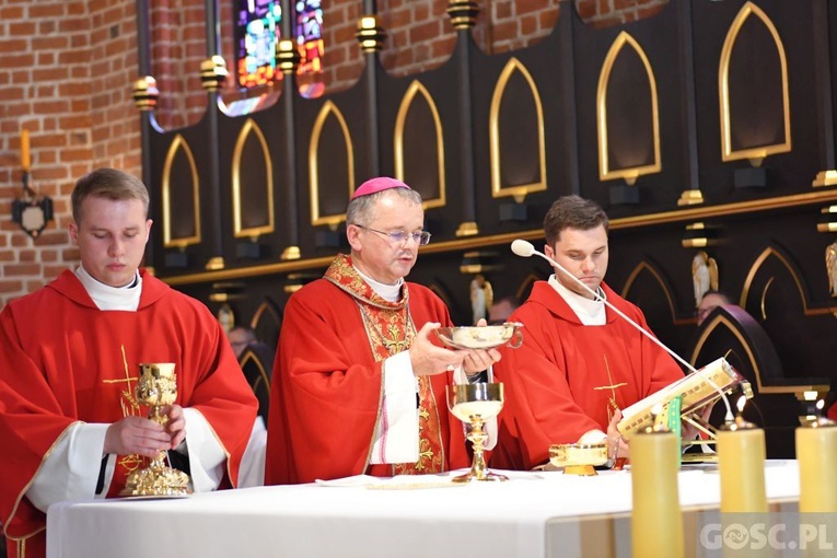 Gorzów Wlkp. III Marsz dla Życia i Rodziny w 25. rocznicę wizyty Jana Pawła II