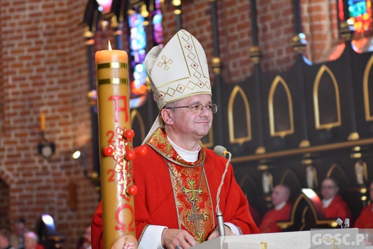 Gorzów Wlkp. III Marsz dla Życia i Rodziny w 25. rocznicę wizyty Jana Pawła II