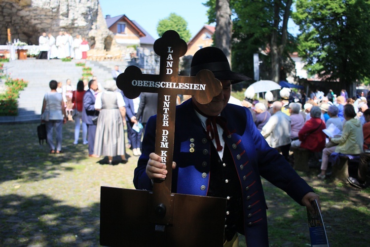 Pielgrzymka mniejszości narodowych i etnicznych na Górę Świętej Anny