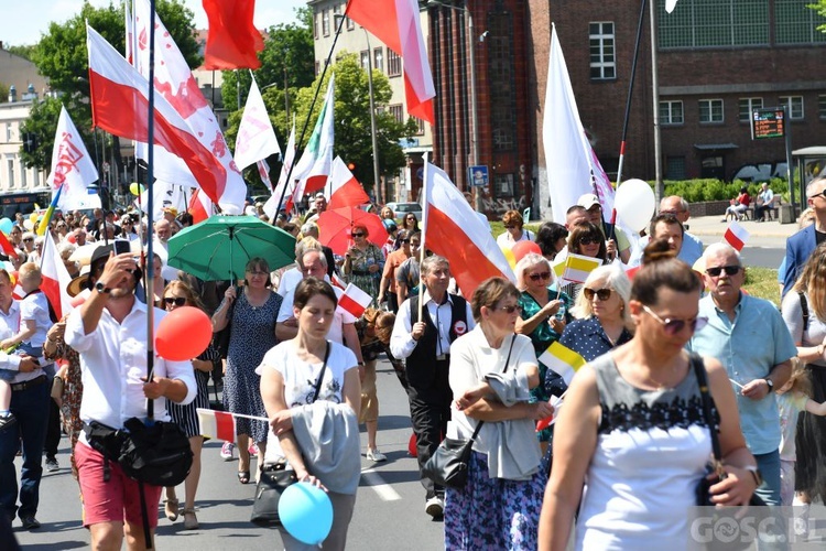 Gorzów Wlkp. dziękuje za wizytę Jana Pawła II przed 25 laty