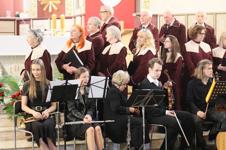 100-lecie parafii w Rogóźnie