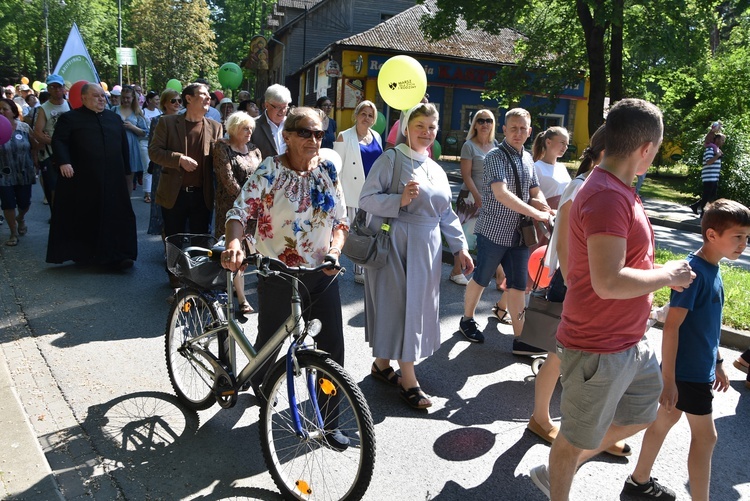 Rodzinnie w rabczańskim amfiteatrze