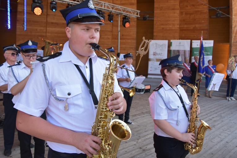 Rodzinnie w rabczańskim amfiteatrze