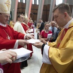 Relikwie bł. Stefana Wyszyńskiego w co czwartej parafii