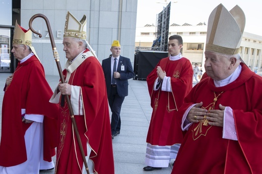 XV Święto Dziękczynienia